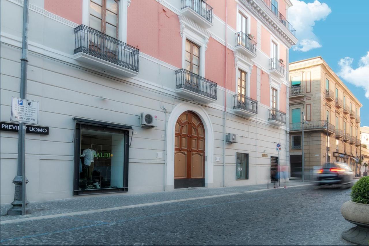 B&B Mariella'S House サンタ・マリーア・カープア・ヴェーテレ エクステリア 写真
